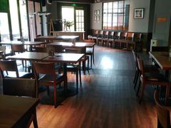 -Geneva日内瓦餐厅(西郊宝成花苑店)