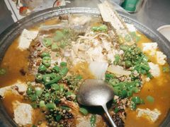 -探鱼·鲜青椒爽麻烤鱼(天一广场店)