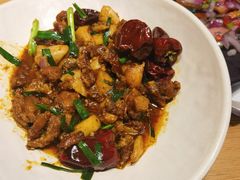 -隔壁老王·家常云南菜(花巷店)