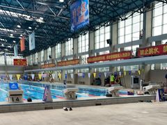 -奥冠体育华师附中恒温游泳馆