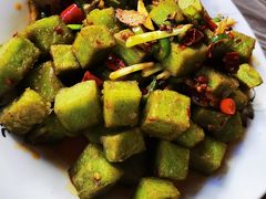 -王万妈卤猪脚(青岩交通路)