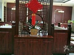 -鲁班小馆(政四街店)