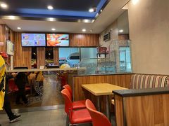 -尊宝比萨(较场口店)