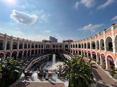 -佛罗伦萨小镇广佛名品奥特莱斯(疏港路店)