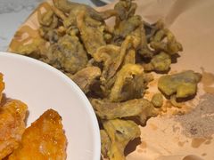 -关东小磨东北菜(漕河泾印象城店)