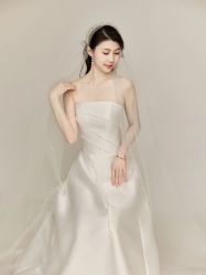 -不晚国际婚纱礼服
