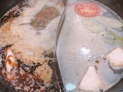 鸳鸯锅-宏姐串串香(宏伟路店)