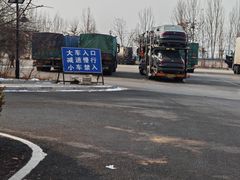 -藁城北服务区-停车场