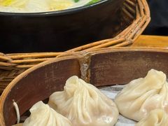 -馋三尺蟹粉小笼(人民广场店)