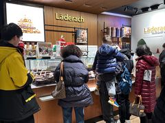大堂-Laderach 莱德拉(上海环贸iapm店)