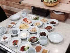 -金顺韩式烤肉·网红烤肉店(广利路店)