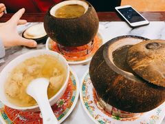 原只椰子炖竹丝鸡-益寿炖品店