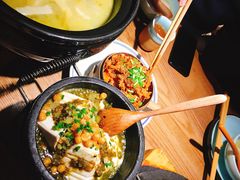 -九锅一堂酸菜鱼(新南凯德直营店)
