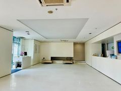 -卡罗酒店(东门晒布地铁站店)