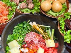 -黔有有贵州酸汤夺夺粉火锅(五味十字店)