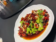 -艳阳天民俗村(公园路店)