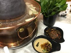 沙茶酱-羊家胡同·龙虾烧烤火锅(龙汇路店)