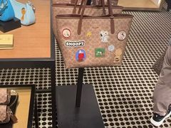 -东荟城名店仓