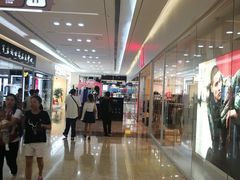 -鸿通城购物中心