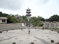 -三亚亚龙湾人间天堂鸟巢度假村
