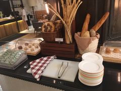 -松咖啡自助餐厅·松北香格里拉