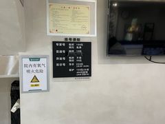 -伟伟宠物医院·CT影像中心·瑞派犬猫综合性门诊(汉口总院)