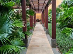 -三亚湾海居铂尔曼度假酒店