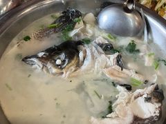 -雪湖煜辰鱼头老店(雪野湖店)