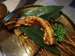 -草家酱蟹炭火烤肉店(珲春南路一店)