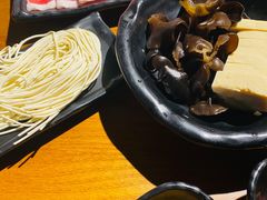 -呷哺呷哺 黄金牧场 (欢乐谷店)
