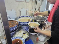 -何老二卤汁凉粉