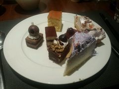 -岷山饭店-芝芝自助餐厅