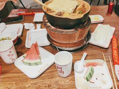 -阿润打边炉·鲜切鸡煲(华漕店)