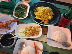 -Doo Dee Thai Food(Issan/Isaan/Esan)