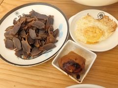 卤鸭胗-郑记南门口·小笼汤包(山水人家店)