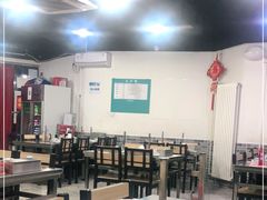 大堂-张记烤羊腿(北花园店)