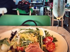 -Pizza Express(机场T1店)