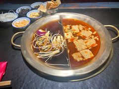 -九鼎轩脆毛肚火锅(南京东路店)