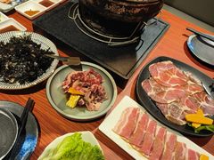 -山之屋炭火烧肉·生啤畅饮(大朗万科中央公园店)