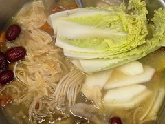 -光头药膳鸡(莱茵小镇店)
