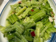 凉拌黄瓜-五七小李子油焖大虾(总店)