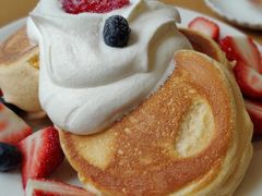 草莓舒芙蕾松饼-WOKKA by艮上(中海环宇荟店)