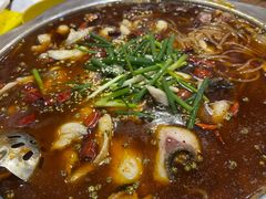 -乡土特色.冷锅鱼.牦牛肉汤锅