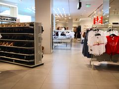 -H&M(天一广场店)