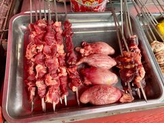 -乌恰市场(彩虹商场店)