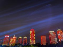 -万绿园