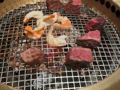 -铭牛烧肉·和牛海鲜自助(高新月牙湖店)