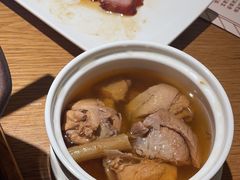 -顺风汤馆·广府粤菜(江宸天街店)