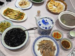 -客家大院·非遗赣南客家菜(郁孤台店)