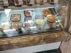 面包甜点陈列柜-路西仕·手作西点(气象台路店)